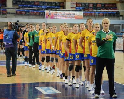 Naţionala de handbal feminin joacă la Oradea